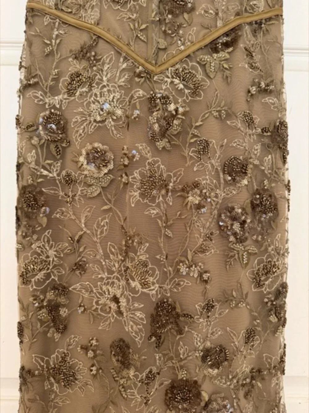 House Of CB Elegant Gold Floral Embroidered Gown. - Picture 5 of 15